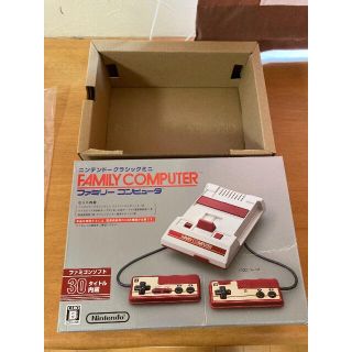 ニンテンドウ(任天堂)のニンテンドー　クラシックミニ　ファミリーコンピュータ(家庭用ゲーム機本体)