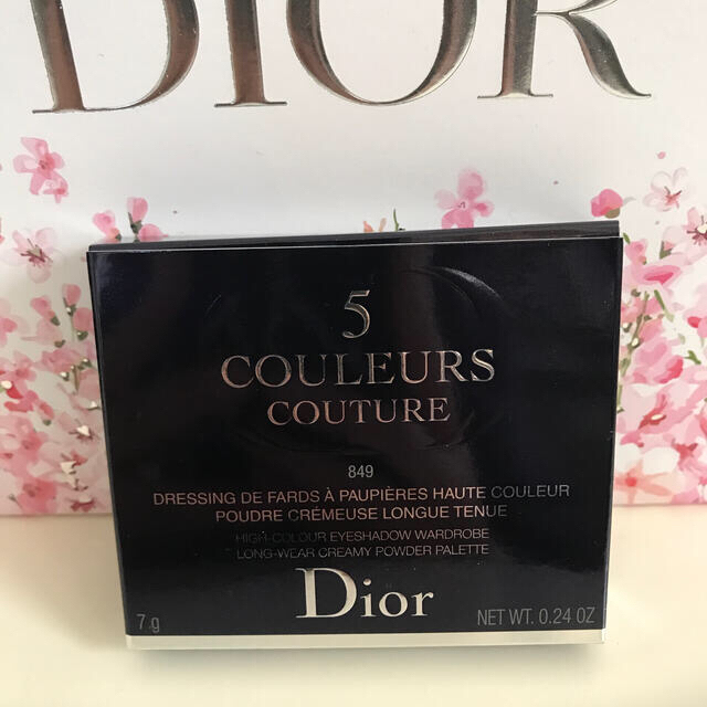 Dior(ディオール)のDIOR サンククルール　限定　849 ピンクサクラ コスメ/美容のベースメイク/化粧品(アイシャドウ)の商品写真