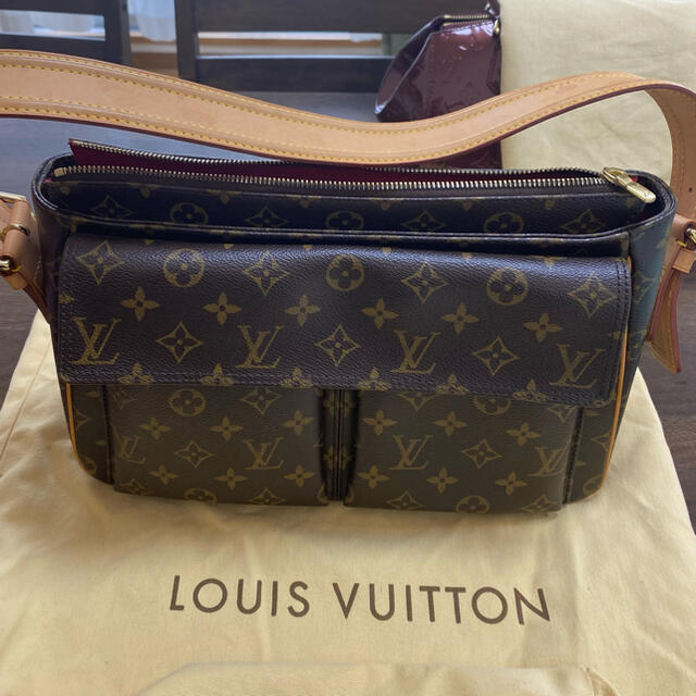 LOUIS VUITTON(ルイヴィトン)の【確実正規品】LV ヴィトン  ヴィバ シテGM レディースのバッグ(ショルダーバッグ)の商品写真