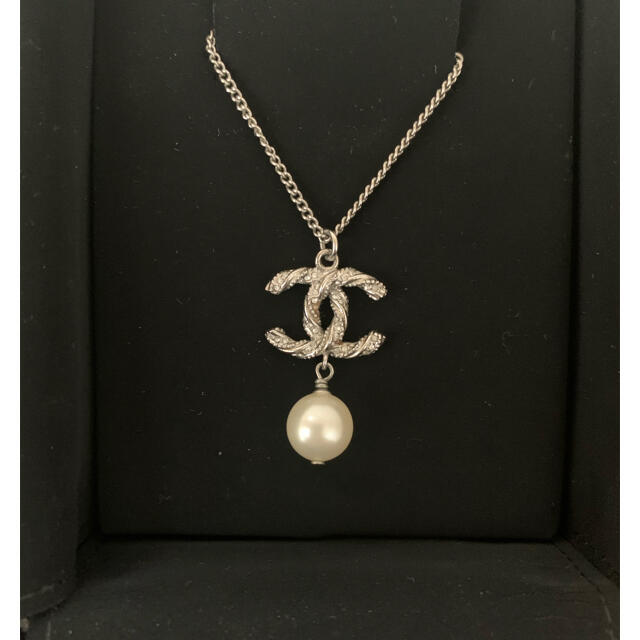 CHANEL ccマークパールペンダント