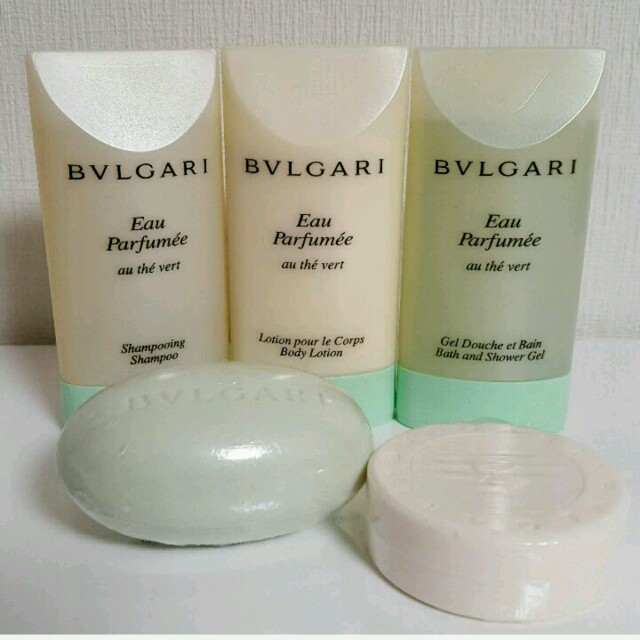BVLGARI(ブルガリ)の新品💕BVLGARI　75mlサイズ５点セット❤ コスメ/美容のボディケア(バスグッズ)の商品写真