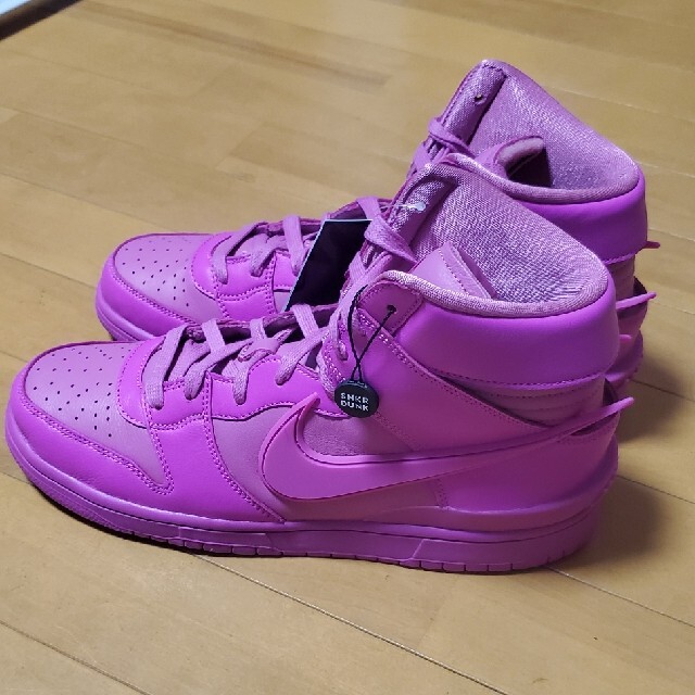 NIKE(ナイキ)のアンブッシュ　ナイキ　DUNK HIGH × AMBUSH メンズの靴/シューズ(スニーカー)の商品写真