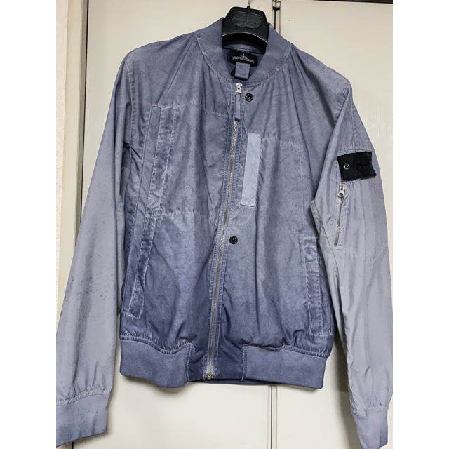 STONE ISLAND (40603 ASYM BOMBER JACKET )