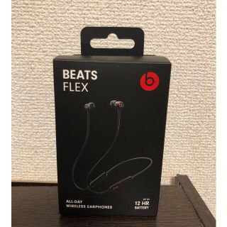 ビーツバイドクタードレ(Beats by Dr Dre)のBeats flex ワイヤレスイヤホン(ヘッドフォン/イヤフォン)