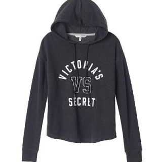 ヴィクトリアズシークレット(Victoria's Secret)のLパーカー(パーカー)