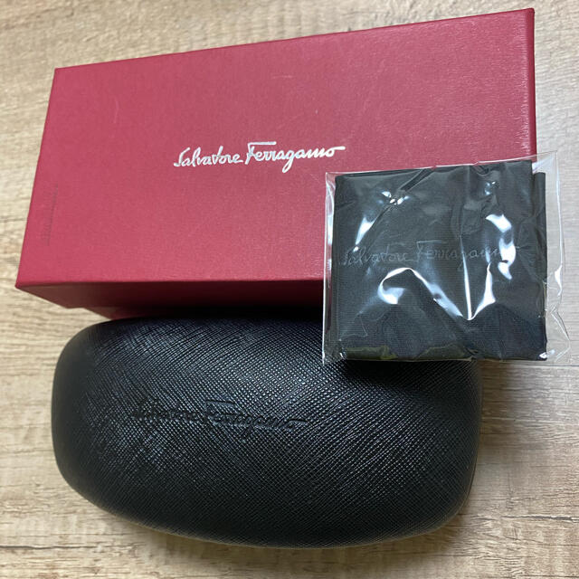 激安通販 極美品 サルバトーレフェラガモ メッシュ フレア ニット