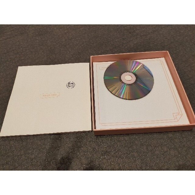 Waste(twice)(ウェストトゥワイス)のTwice 2nd Mini Album: PAGE TWO ブックレット付 エンタメ/ホビーのCD(K-POP/アジア)の商品写真