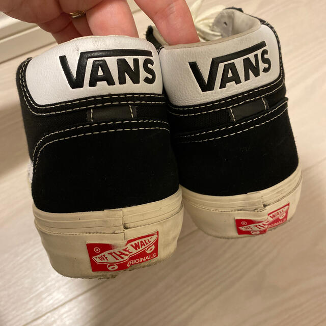 VANS(ヴァンズ)のVANS ミドルカットスニーカー メンズの靴/シューズ(スニーカー)の商品写真