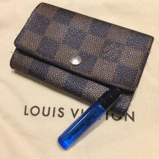 ルイヴィトン(LOUIS VUITTON)の専用です！ルイヴィトン ダミエ キーケース 香水サンプル おまけ付き(キーケース)