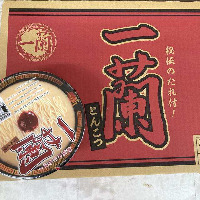 最安値　一蘭カップ麺　12個入り　純正箱入り 食品/飲料/酒の加工食品(インスタント食品)の商品写真
