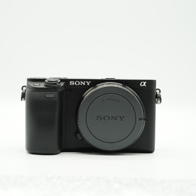 SONY(ソニー)のSONY　α6400　ボディのみ スマホ/家電/カメラのカメラ(ミラーレス一眼)の商品写真