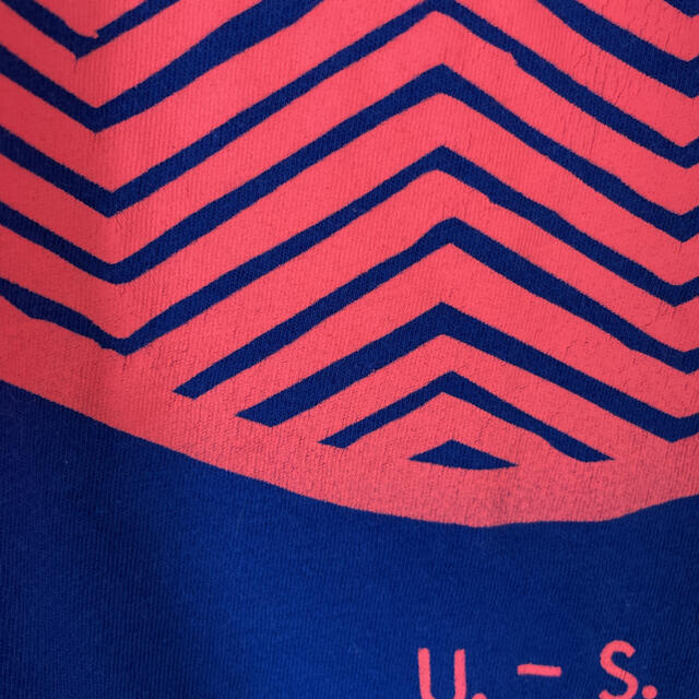 American Eagle(アメリカンイーグル)のネオンカラー　Tシャツ　グアテマラ製 USA メンズのトップス(Tシャツ/カットソー(半袖/袖なし))の商品写真