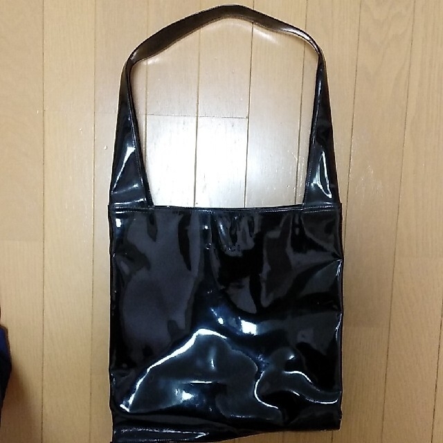 Gucci(グッチ)のグッチ　トートバッグ　黒 レディースのバッグ(トートバッグ)の商品写真