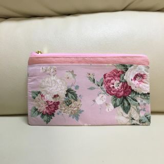 ローラアシュレイ(LAURA ASHLEY)のローラアシュレイ のセシリアマスクポーチ(その他)