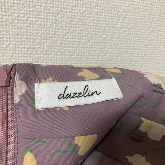 dazzlin(ダズリン)のdazzlin 花柄スカート レディースのスカート(ひざ丈スカート)の商品写真