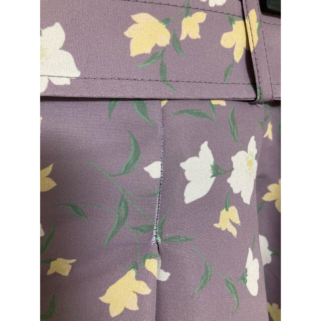 dazzlin(ダズリン)のdazzlin 花柄スカート レディースのスカート(ひざ丈スカート)の商品写真