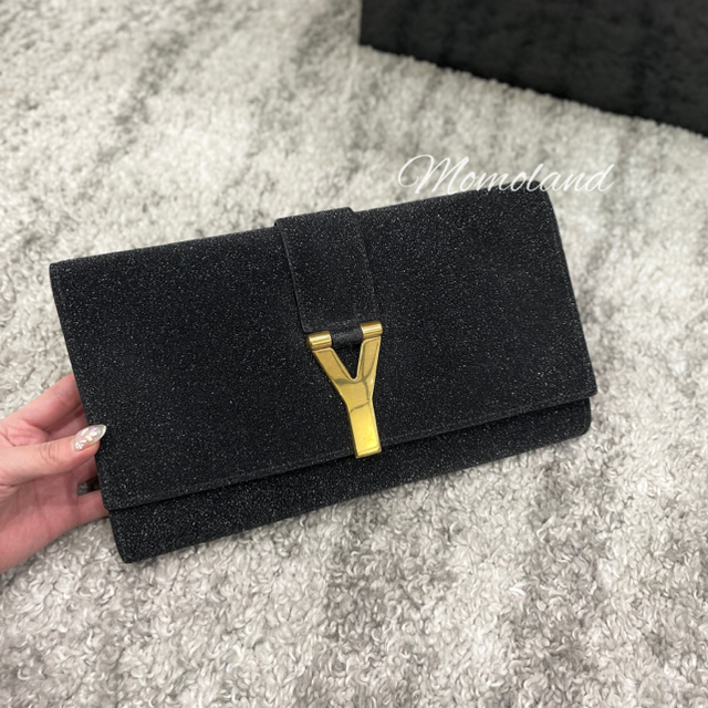 YVES SAINT LAURENT　イヴサンローラン　クラッチバッグ　ブラック