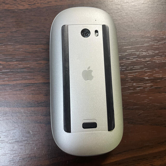 Apple(アップル)のMagic Mouse スマホ/家電/カメラのPC/タブレット(PC周辺機器)の商品写真