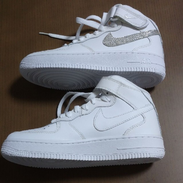 NIKE(ナイキ)のみらいさん専用 NIKE AIR FORCE1 MID レディースの靴/シューズ(スニーカー)の商品写真