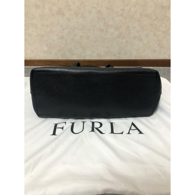 Furla(フルラ)のFURLA フルラ トートバッグ ブラック　大容量 レディースのバッグ(トートバッグ)の商品写真