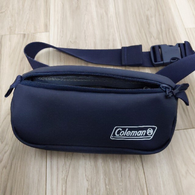 Coleman(コールマン)のColeman　シールドヒップサック メンズのファッション小物(その他)の商品写真