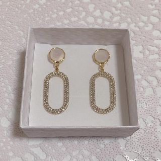 スタージュエリー(STAR JEWELRY)のキラキラ　ピアス　イヤリング(ピアス)