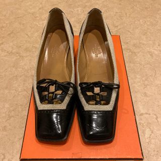 エルメス(Hermes)のパンプス(ハイヒール/パンプス)