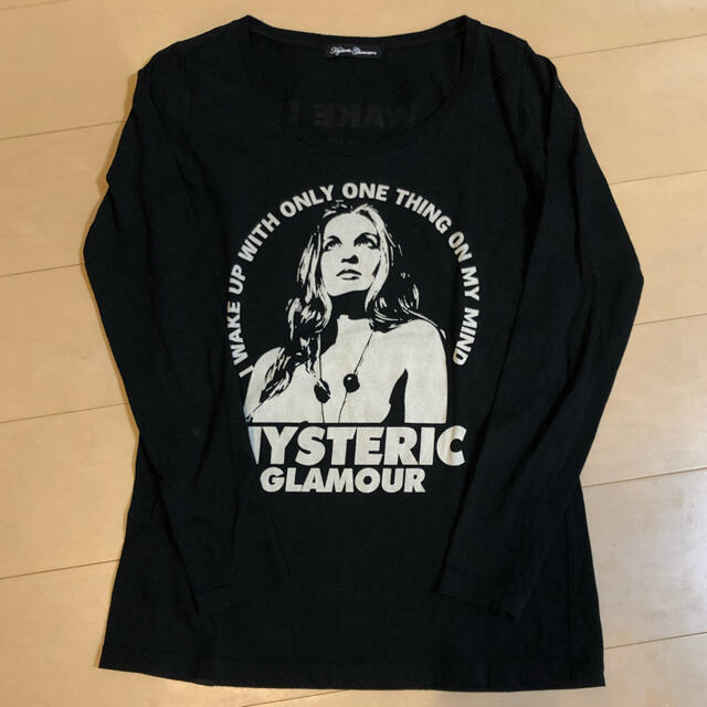 HYSTERIC GLAMOUR(ヒステリックグラマー)の［美品］ヒステリックグラマー　黒ロンT レディースのトップス(Tシャツ(長袖/七分))の商品写真