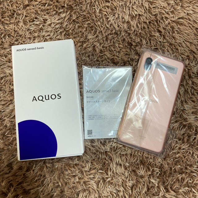 AQUOS(アクオス)のAQUOS スマートフォン　SHV48 （新品） スマホ/家電/カメラのスマートフォン/携帯電話(スマートフォン本体)の商品写真