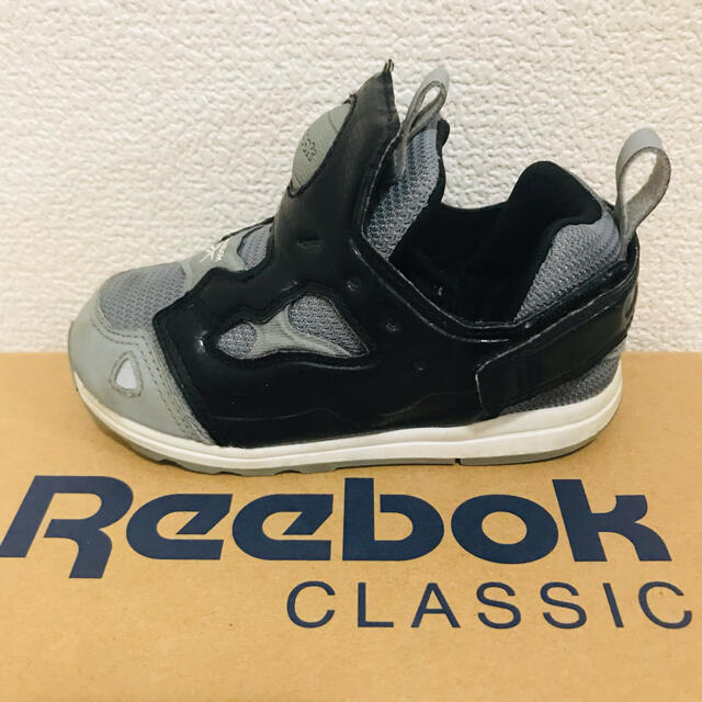 Reebok(リーボック)のリーボック フューリー 13cm 実質15cm スリッポン ポンプフューリー キッズ/ベビー/マタニティのベビー靴/シューズ(~14cm)(スニーカー)の商品写真