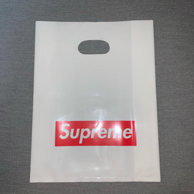 Supreme(シュプリーム)のシュプリーム　ショッパー　小 レディースのバッグ(ショップ袋)の商品写真