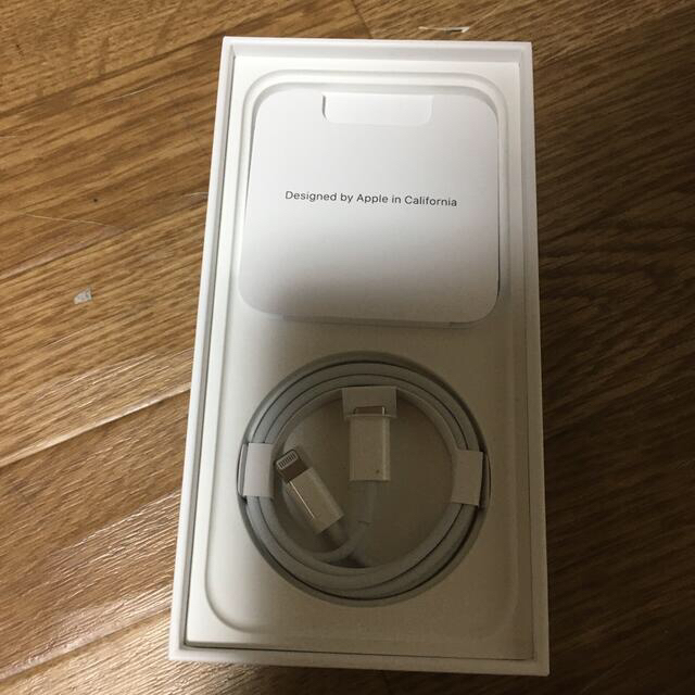 Apple(アップル)の新品　iPhone12 64GB  ワイモバイル スマホ/家電/カメラのスマートフォン/携帯電話(スマートフォン本体)の商品写真