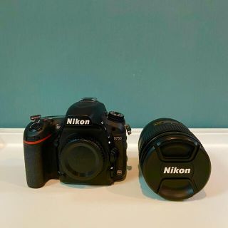 ニコン(Nikon)のNikon D750  美品(デジタル一眼)