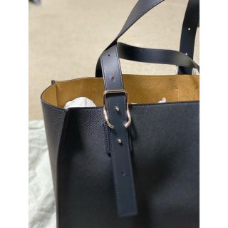 LOEWE - ロエベ!バックルトート!ブラック!新品未使用品!の通販 by