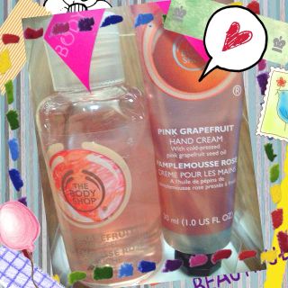 ザボディショップ(THE BODY SHOP)のハンドクリーム&シャワージェル(ハンドクリーム)