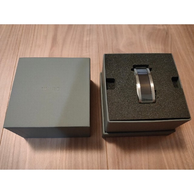 SONY(ソニー)の新品未使用 SONY wena3 metal シルバー ウェナ3 おまけ付き メンズの時計(腕時計(デジタル))の商品写真