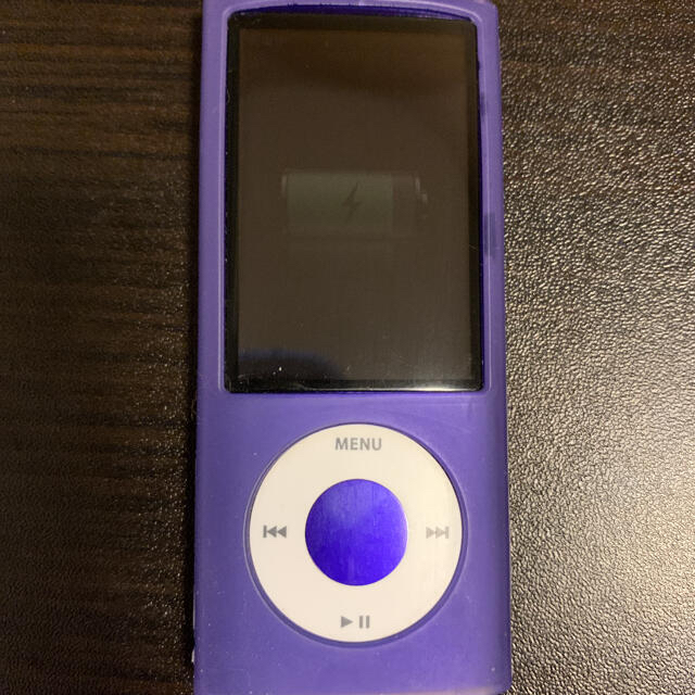 iPod(アイポッド)のiPod nano 8GB スマホ/家電/カメラのオーディオ機器(ポータブルプレーヤー)の商品写真