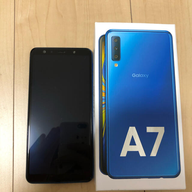Galaxy A7 ブルー SIMフリー-