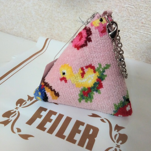 FEILER(フェイラー)の【新品】フェイラー　ハイジ　フレンズ　フォレスト　ピンク　テトラポーチ レディースのファッション小物(ポーチ)の商品写真