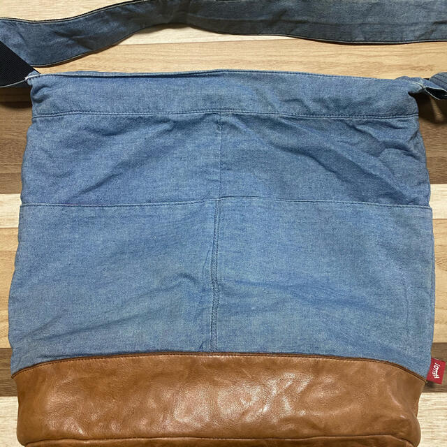 CHUMS(チャムス)のチャムス　ショルダー メンズのバッグ(ショルダーバッグ)の商品写真