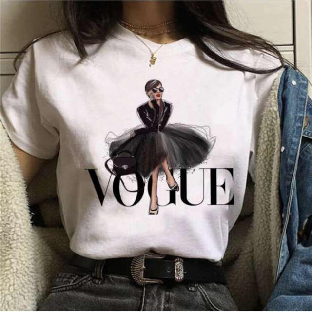 人気 VOGUE Tシャツ バルーンスカート レディースのトップス(Tシャツ(半袖/袖なし))の商品写真