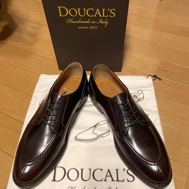 BARNEYS NEW YORK(バーニーズニューヨーク)のたくみ様デュカルス DOUCAL'S 41(26.5) Uチップ ダークブラウン メンズの靴/シューズ(ドレス/ビジネス)の商品写真