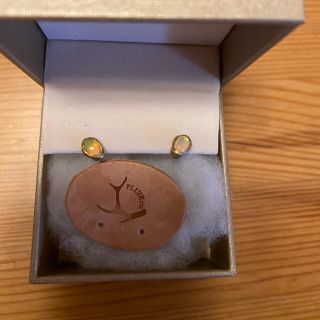pluie モンド オーバル ピアス プリュイ 三苫愛 オパール
