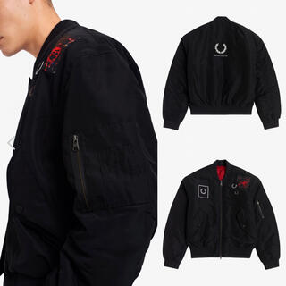 FRED PERRY GRAPHIC APPLIQUE JACKET MA-1