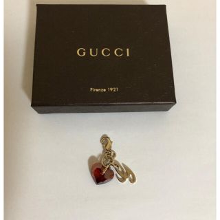 グッチ(Gucci)のGUCCI チャーム　ハート　グッチ　未使用(チャーム)