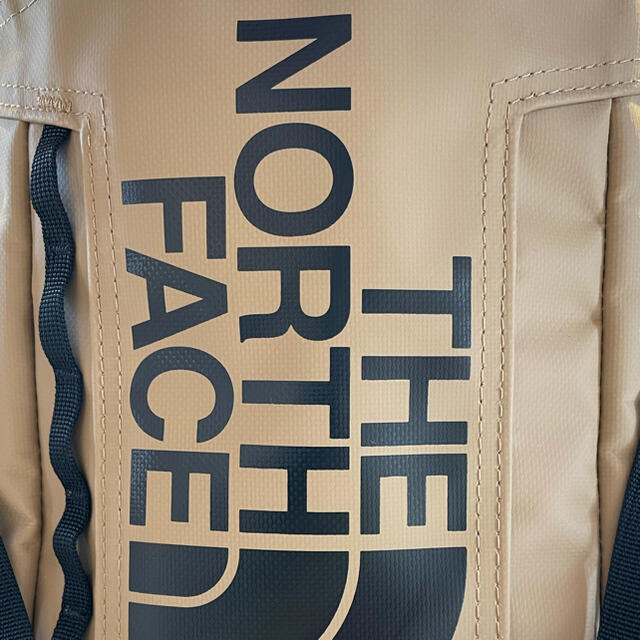 THE NORTH FACE(ザノースフェイス)のTNF BCヒューズボックスポーチ メンズのバッグ(ショルダーバッグ)の商品写真