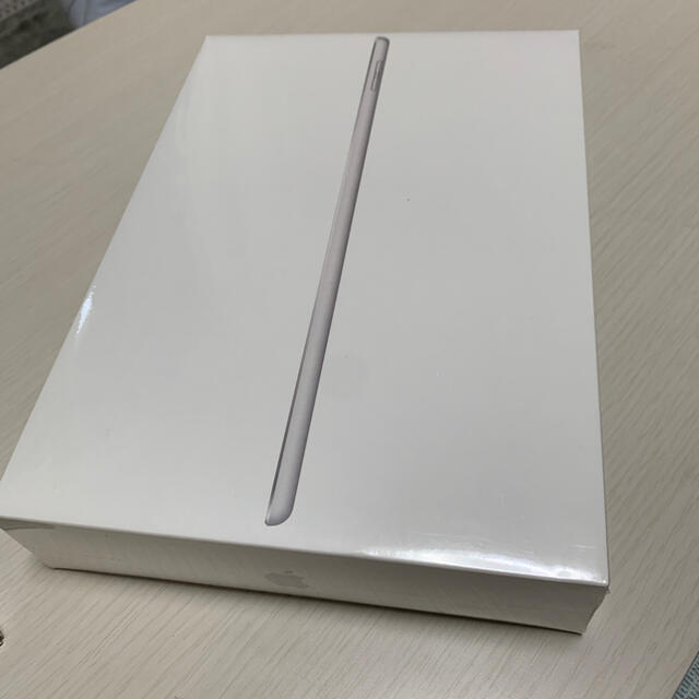 iPad 第7世代 32GB シルバー 新品未開封 保証未開始 シュリンク有