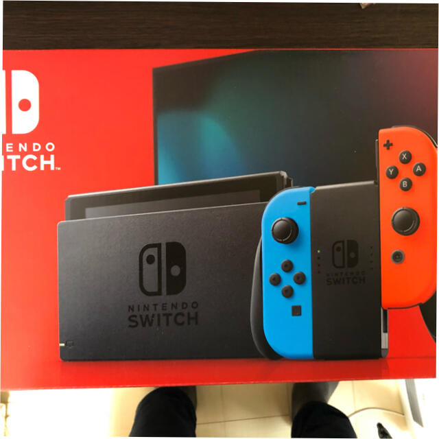 Nintendo Switch(ニンテンドースイッチ)の新品未使用☆保証付☆ニンテンドースイッチ本体 エンタメ/ホビーのゲームソフト/ゲーム機本体(家庭用ゲーム機本体)の商品写真