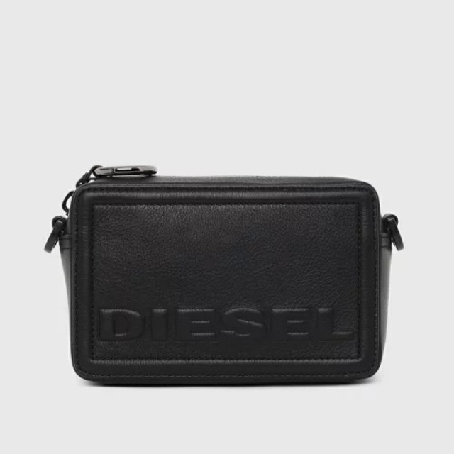 DIESEL(ディーゼル)の【新品未使用】DIESELROSA ショルダーバッグ  ブラック レディースのバッグ(ショルダーバッグ)の商品写真