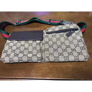 グッチ(Gucci)のGUCCI ボディバッグ　ウエストポーチ(ボディバッグ/ウエストポーチ)